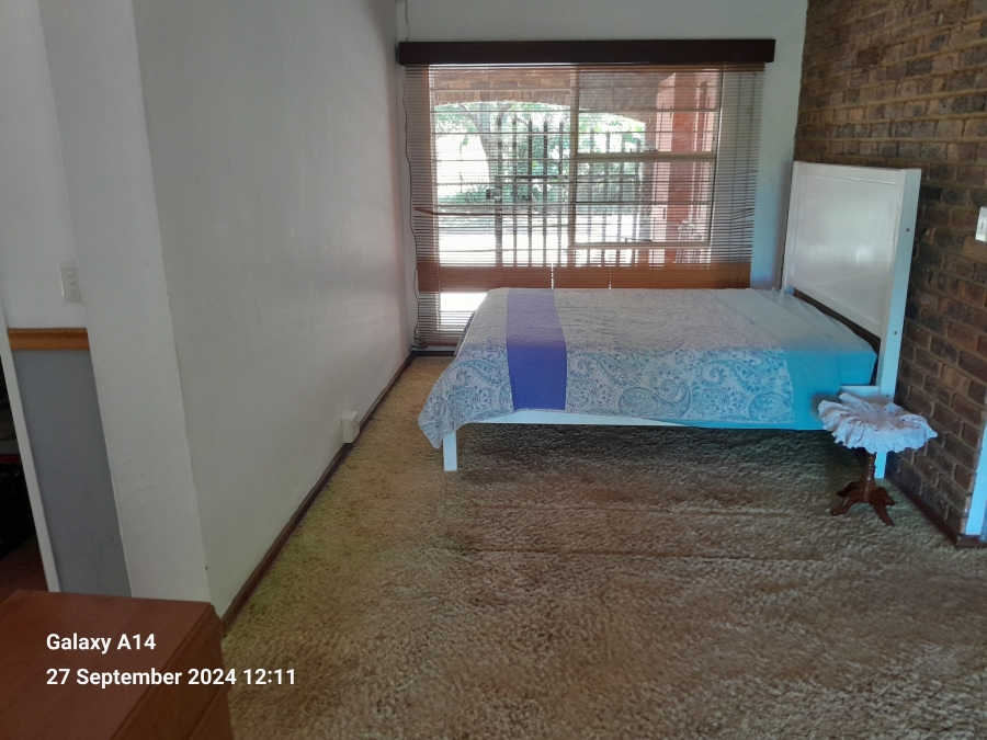 4 Bedroom Property for Sale in Waterval S H North West